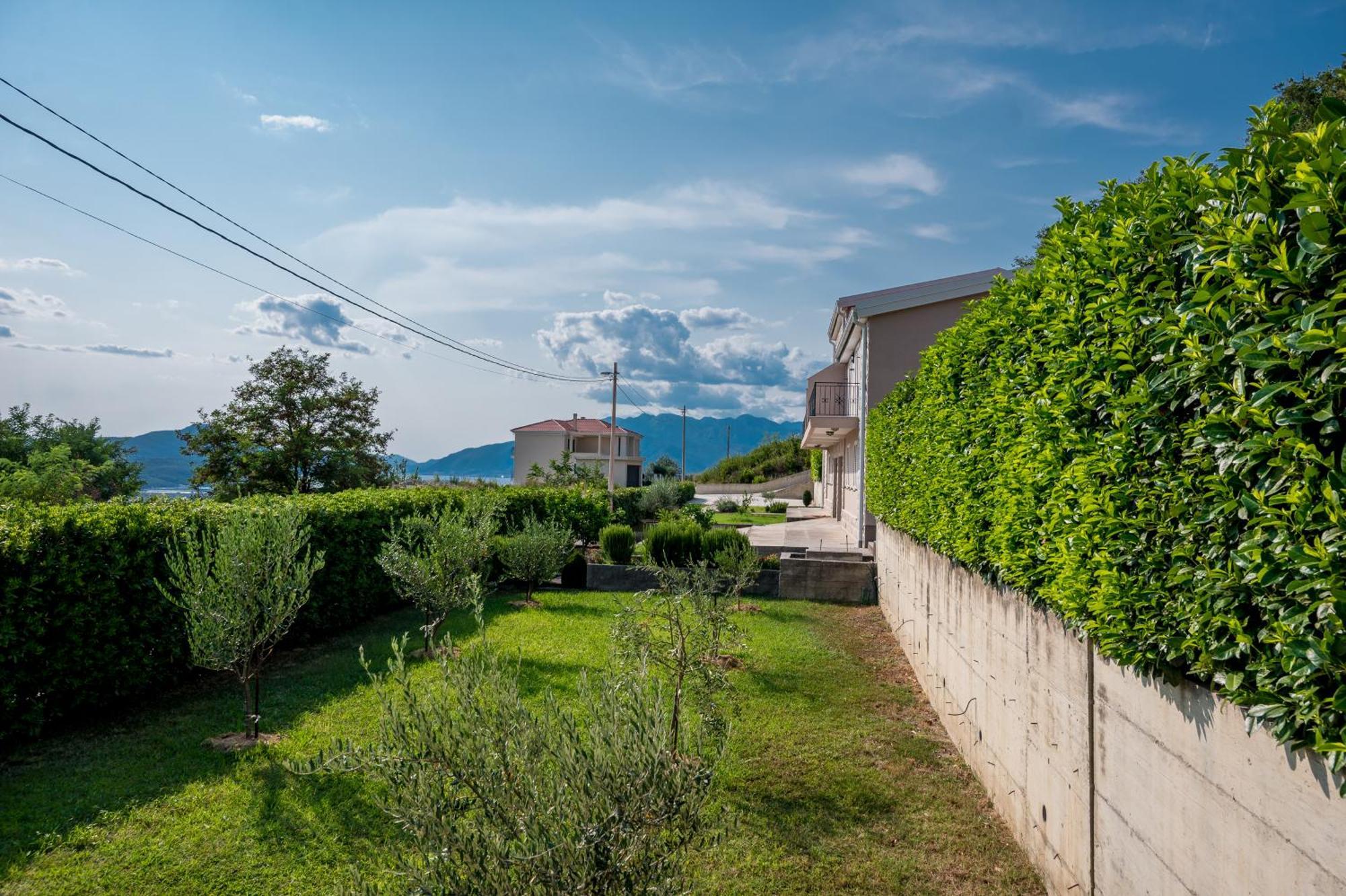 Appartement En Chene Kotor Exterior photo