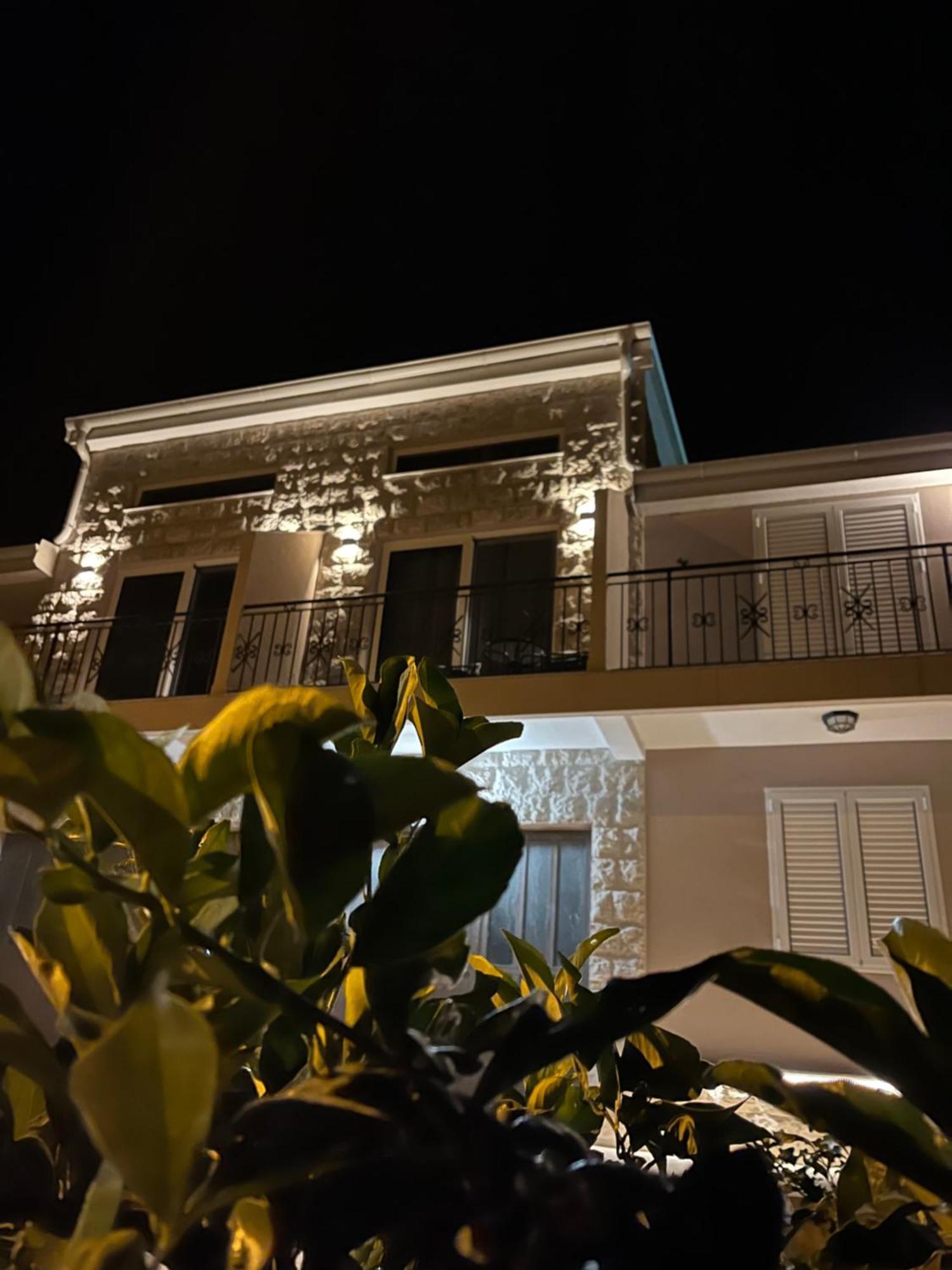Appartement En Chene Kotor Exterior photo